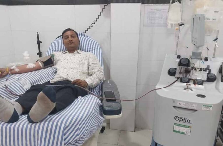 अजय बरलोटा ने सौ बार रक्तदान एवं प्लाज़्मा डोनेशन कर रचा सेवा का कीर्तिमान