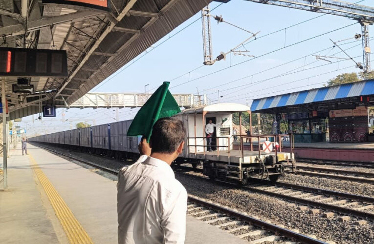 WCR ने रचा इतिहास, 100 से ज्यादा वैगन के साथ चली सबसे लंबी दूरी की अनब्रोकन मालगाड़ी