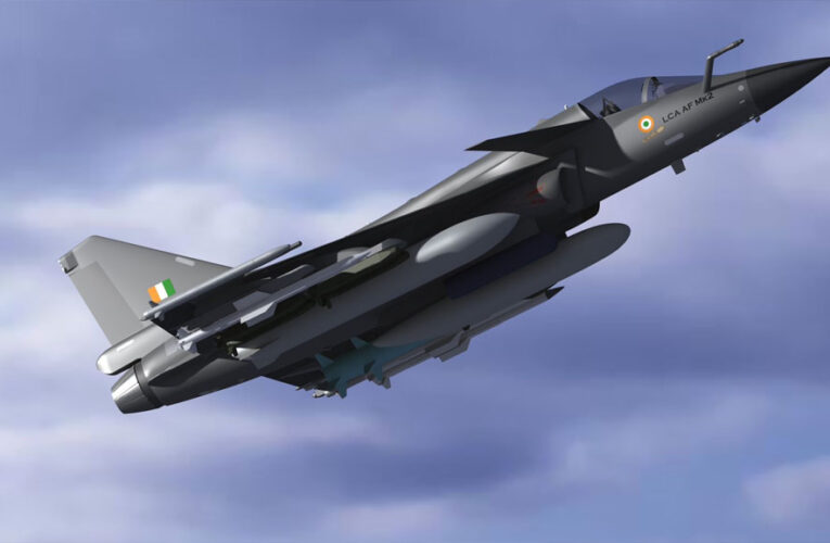 जून में उड़ेगा 4.5 पीढ़ी वाला तेजस मार्क-2, क्या राफेल की अब आवश्यकता नहीं रहेगी?