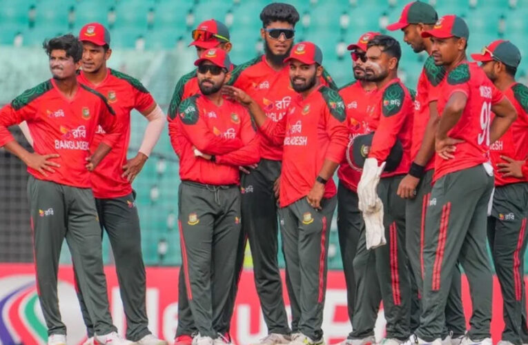 बांग्लादेश क्रिकेट में खड़ा हुआ बगावत का तूफान! खिलाड़ियों ने दी हड़ताल की चेतावनी, BCB निदेशक को हटाने की मांग