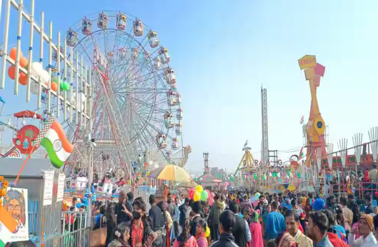 ग्वालियर मेले में गाड़ियों की डिलीवरी रुकी, आरटीओ छूट के नोटिफिकेशन से रुकी 1000 गाड़ियों की डिलीवरी