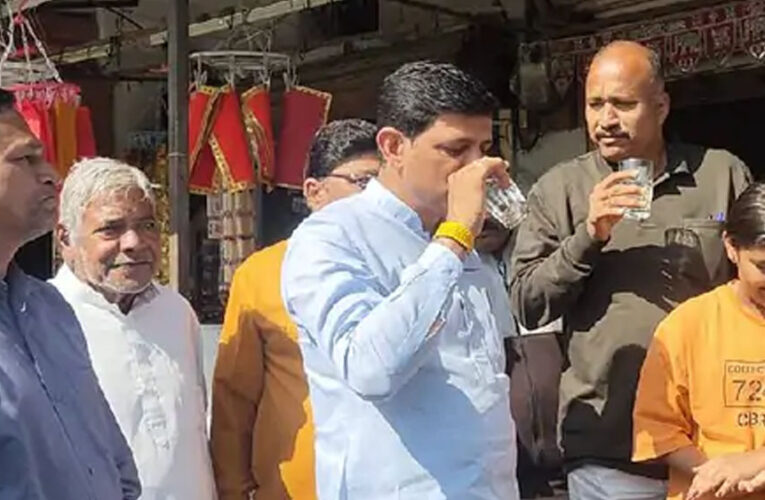 इंदौर मेयर और पार्षद ने पिया नल का पानी, भागीरथपुरा में दूषित पानी से 24 मौतें, 16 मरीज अभी भी अस्पताल में भर्ती