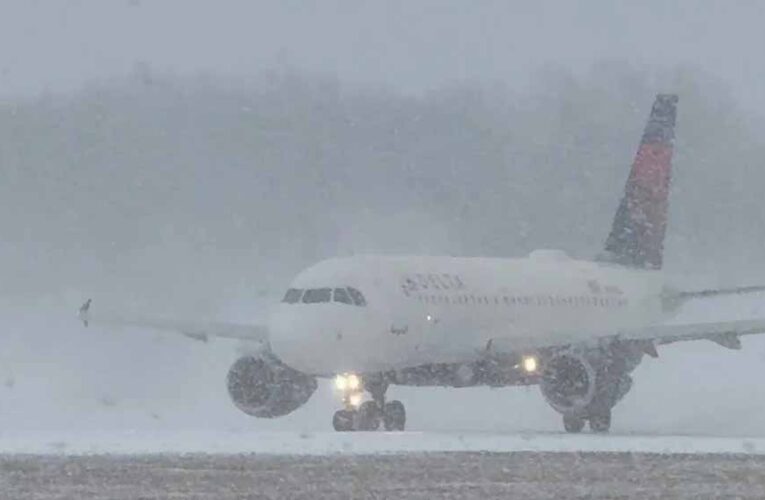 Air India ने न्यूयॉर्क और नेवार्क की उड़ानें रद्द कीं, अमेरिका में ‘विंटर स्टॉर्म’ का अलर्ट