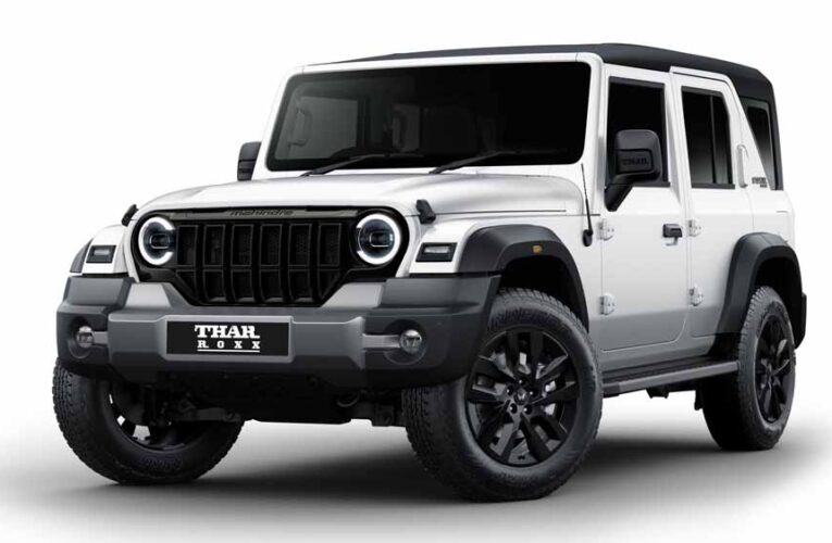 ब्लैक थीम में धमाकेदार एंट्री! बोल्ड लुक के साथ लॉन्च हुई Thar Roxx Star, जानें कीमत