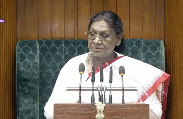 संसद का बजट सत्र शुरू, राष्ट्रपति मुर्मू ने विकास और विरासत पर दिया जोर