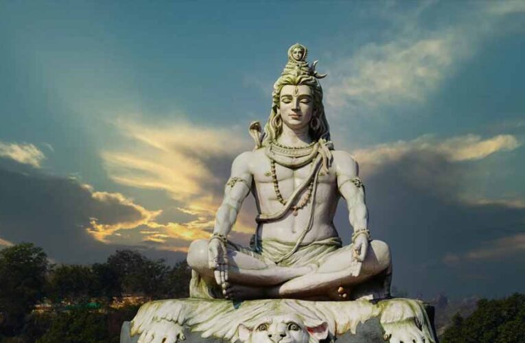 महाशिवरात्रि 2026: 15 या 16 फरवरी? जानें शुभ मुहूर्त, पूजा विधि और मंत्र