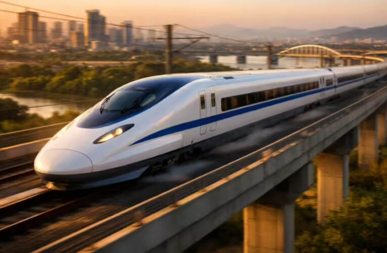 भारत की पहली बुलेट ट्रेन 15 अगस्त 2027 से दौड़ेगी, सूरत–वापी रूट से होगी शुरुआत