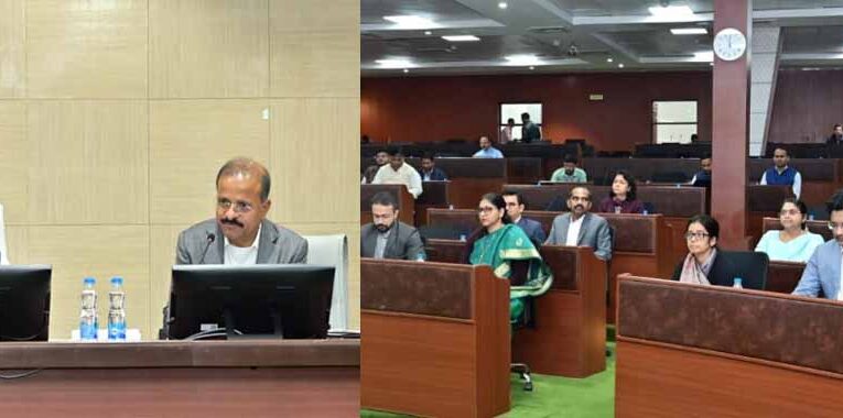 मुख्यमंत्री साय ले रहे उच्च स्तरीय समीक्षा बैठक, बस्तर अंचल के समग्र विकास की बनेगी योजना