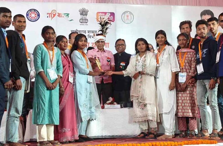 डीके कॉलेज बलौदाबाजार में राज्य स्तरीय एनएसएस शिविर का सफल समापन