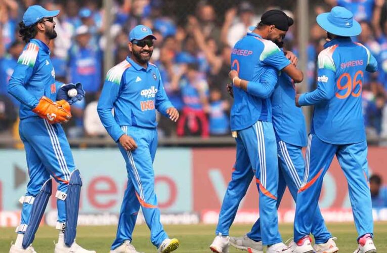 सीरीज का तीसरा मैच: इंदौर वनडे में अर्शदीप के बाद हर्षित का कहर, न्यूजीलैंड के दोनों ओपनर ढेर