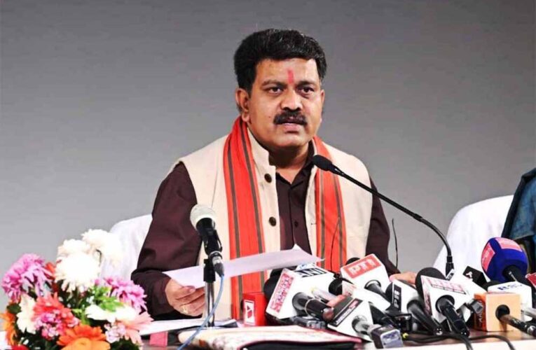 ग्राम सचिवालय को पुनः प्रांरभ कर पंचायतों को किया जाएगा सशक्त