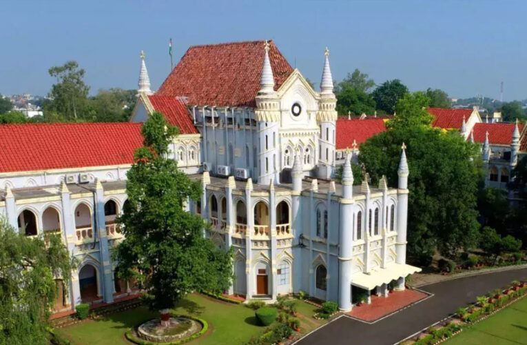 लोकायुक्त कार्यालय से गायब हुई रिश्वत मामले की फाइलें, हाईकोर्ट ने लिया संज्ञान, विवेचना अधिकारी पर हो FIR