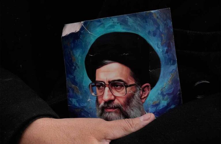 ट्रंप की धमकी से हिली तेहरान की सत्ता! बंकर में गए खामेनेई, भारत को ‘धन्यवाद’ कहने की क्या है वजह?