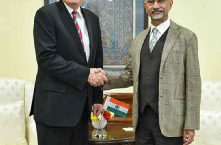 भारत-अमेरिका व्यापार वार्ता की शुरुआत: एस. जयशंकर ने अमेरिकी सांसद से की अहम मुलाकात