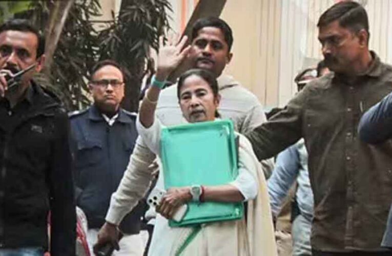 ममता बनर्जी पर CBI जांच की मांग, ED ने हाईकोर्ट का दरवाजा खटखटाया; आज होगी सुनवाई