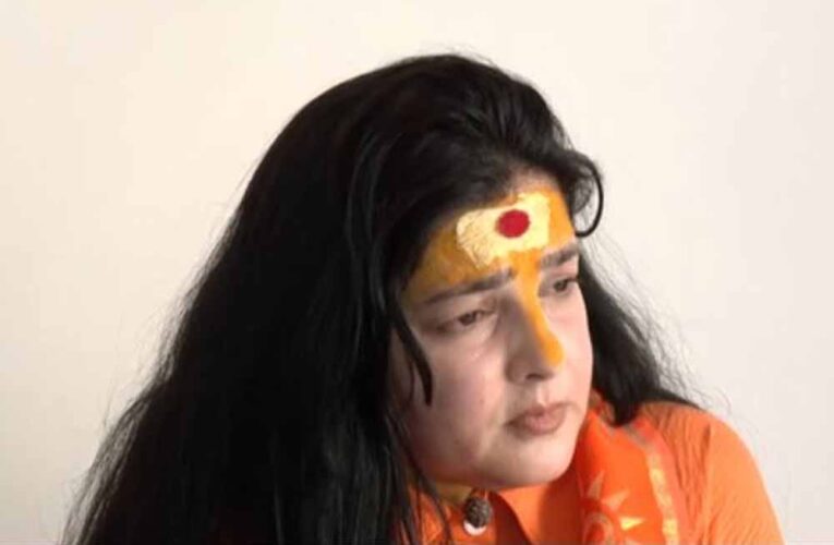 किन्नर अखाड़े से दूरी बनाने के संकेत! महामंडलेश्वर ममता कुलकर्णी बोलीं– अब सब मज़ाक जैसा लगता है