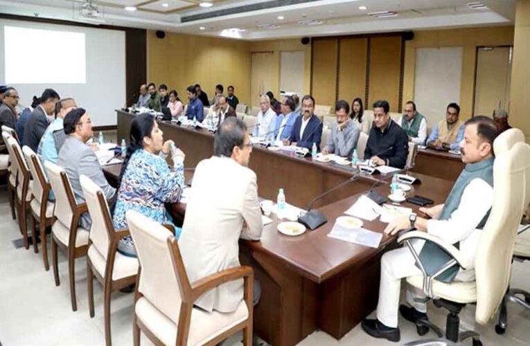 स्कूलों के सभी निर्माण कार्य समय-सीमा में हों पूरे : मंत्री सिंह