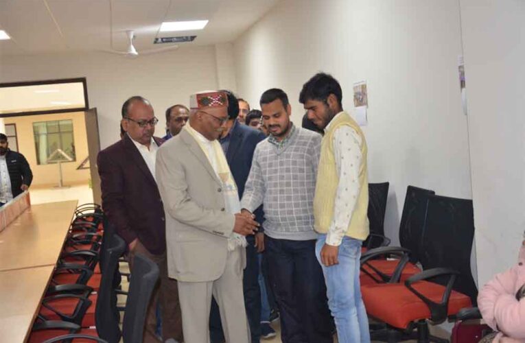 4000 ब्रेल पुस्तकों के साथ यूपी के पहले राज्य विवि में खुला ब्रेल पुस्तकालय