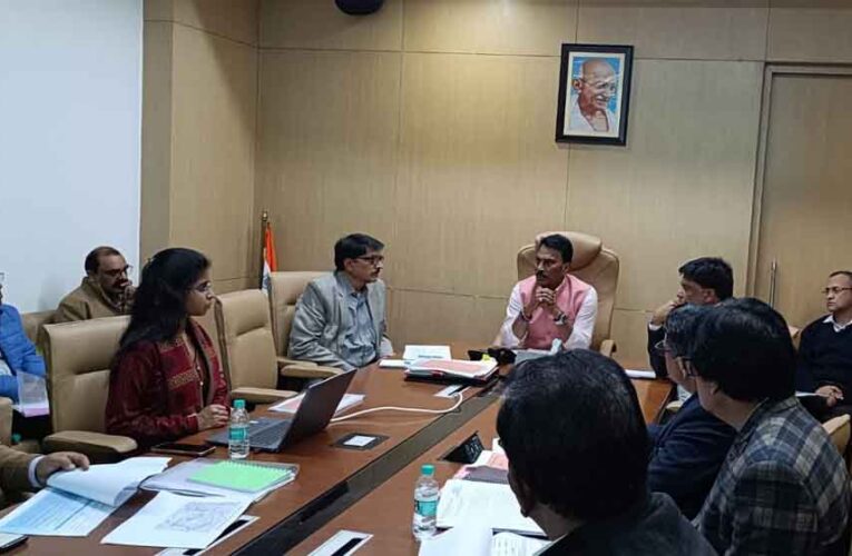 निर्माणाधीन सिंचाई परियोजनाओं का कार्य समय-सीमा में करें पूर्ण: जल संसाधन मंत्री सिलावट