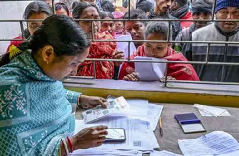 पश्चिम बंगाल में SIR पर बड़ा खुलासा: अब तक इतने अवैध मतदाता चिन्हित, ममता सरकार ने दी जानकारी