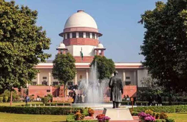 जिस तलाक केस की पैरवी कर रही थी महिला वकील, उसी पक्ष से बने संबंध; सुप्रीम कोर्ट ने दी कड़ी नसीहत