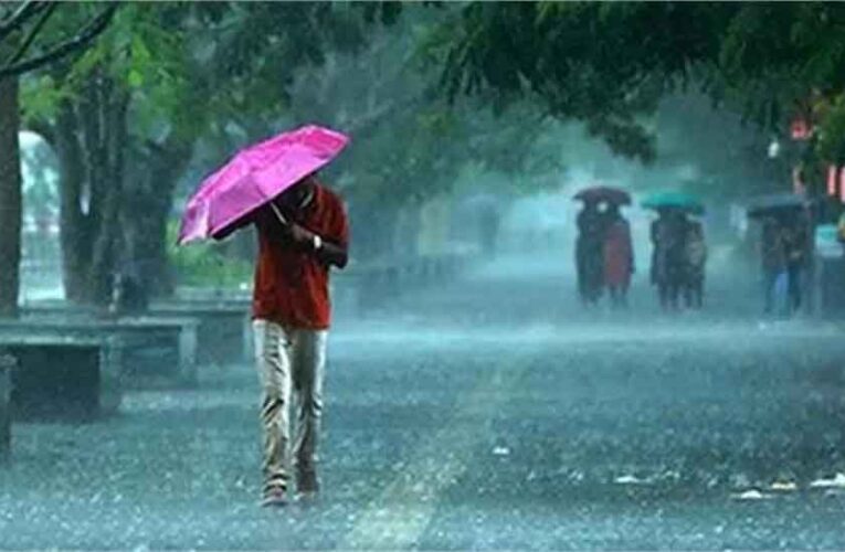 Heavy Rain Alert: कल मूसलाधार बारिश का कहर, IMD ने कई राज्यों में जारी किया हाई अलर्ट