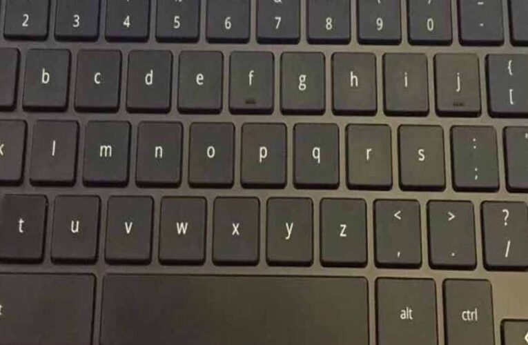 कीबोर्ड पर ABCDE क्रम में बटन क्यों नहीं होते? जानिए इसके पीछे की दिलचस्प वजह