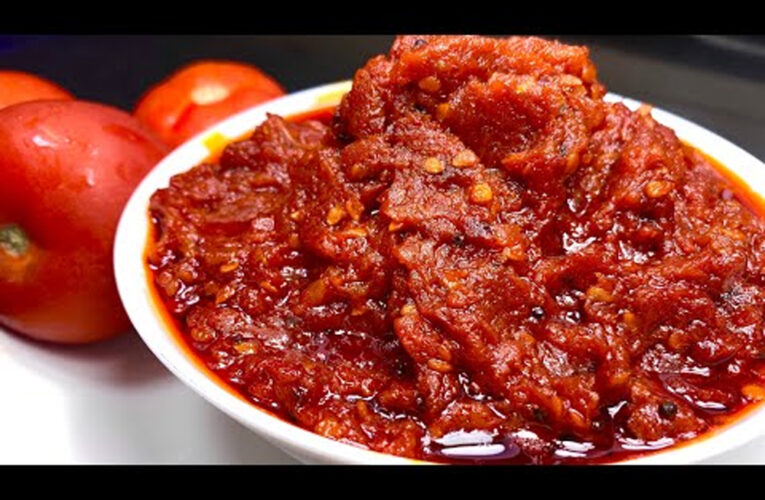 घर पर बनाएं स्वादिष्ट टमाटर की चटनी, जानें आसान और झटपट रेसिपी