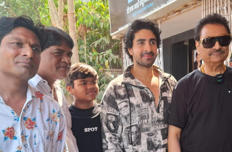 कुमार सानू ने हिंदी फिल्म “दीप दुर्गा” के लिए दिल को छू लेने वाला गाना रिकॉर्ड किया