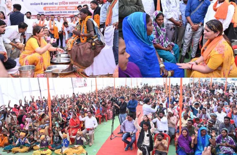 धर्मांतरण के विरुद्ध विधायक भावना बोहरा की मुहिम, संस्कृति गौरव सम्मेलन में 165 लोगों की घर वापसी