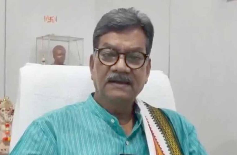 बजट पर तीखा हमला: चरणदास महंत का आरोप—यह विकास नहीं, भ्रष्टाचार का दस्तावेज़