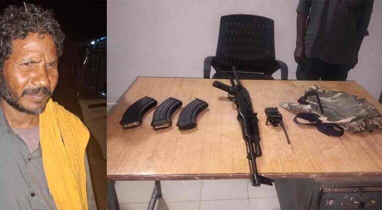 कांकेर में माओवादियों को बड़ा झटका: DVCM सहित तीन नक्सलियों का आत्मसमर्पण, नेटवर्क कमजोर