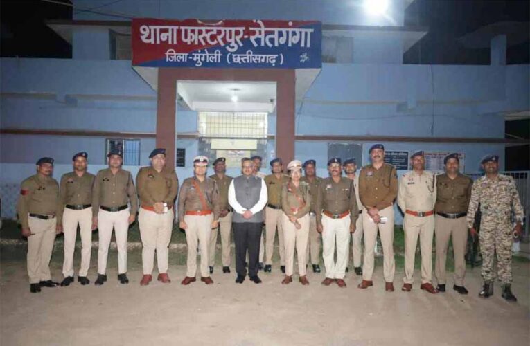 रामगोपाल गर्ग आधी रात चिल्फी बॉर्डर पहुंचे, अवैध गतिविधियों पर सख्त कार्रवाई के निर्देश