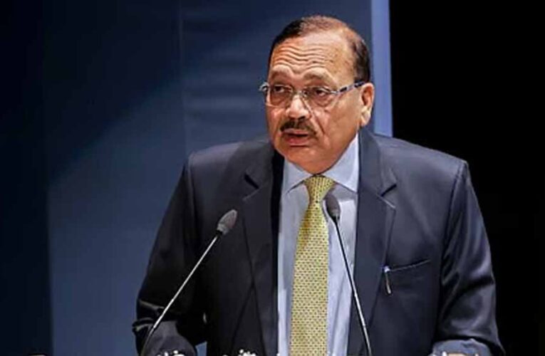 CJI सूर्यकांत हैरान, 54 हजार करोड़ रुपये का गबन—ये बैंक अब बनते जा रहे हैं बोझ