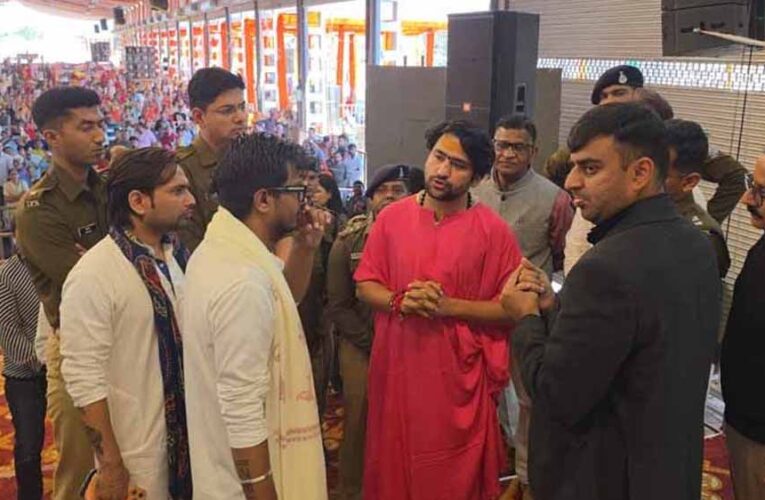 महाशिवरात्रि पर बागेश्वरधाम में भव्य शादी महोत्सव: 301 जोड़े, 12 लाख श्रद्धालु और 5 किमी तिरंगा लाइटिंग