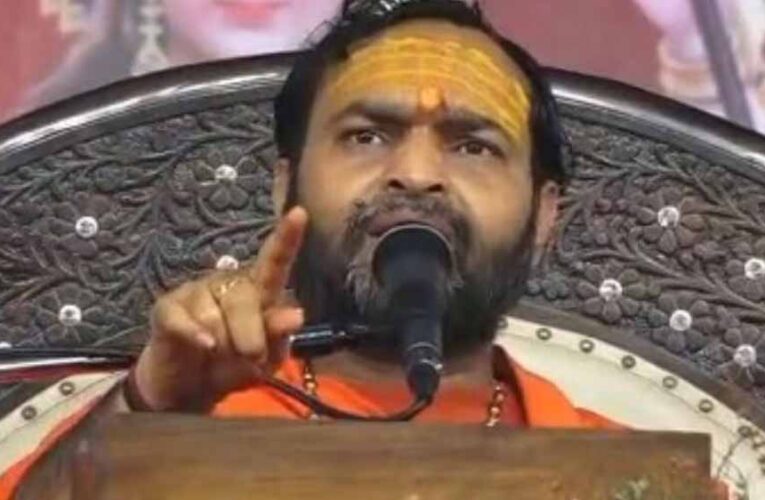 युवती ने पुलिस को ई-मेल भेजकर लगाए महामंडलेश्वर उत्तम स्वामी पर रेप के आरोप, धमकियों का भी किया खुलासा