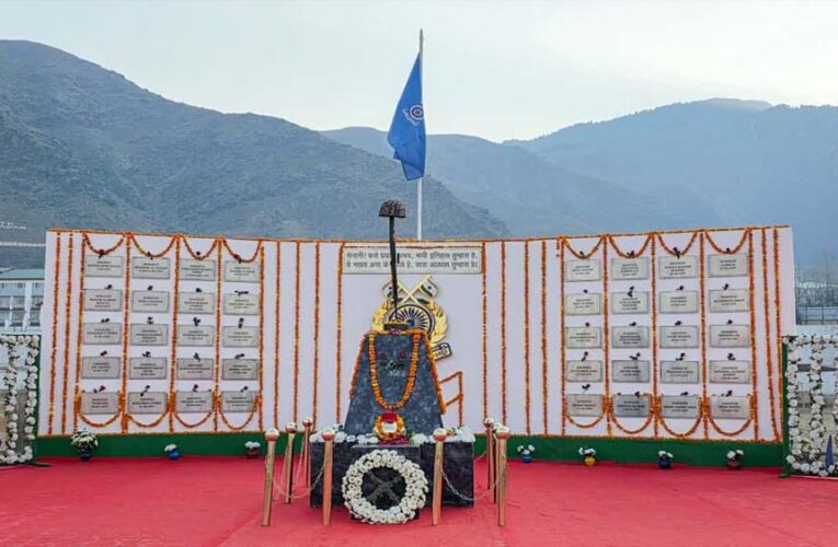 पुलवामा हमले की बरसी: पीएम मोदी ने शहीदों को दी श्रद्धांजलि, उनका साहस भारतीयों के लिए प्रेरणा