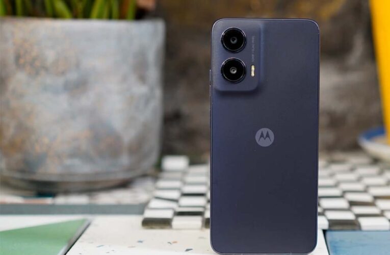 मोटोरोला का जबरदस्त ऑफर: ₹12,500 से कम में 24GB RAM वाला 5G स्मार्टफोन