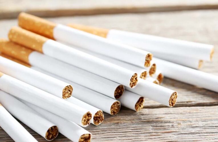 सिगरेट महंगी हुईं, कीमतों में बढ़ोतरी से कंपनियों के शेयरों पर भी असर