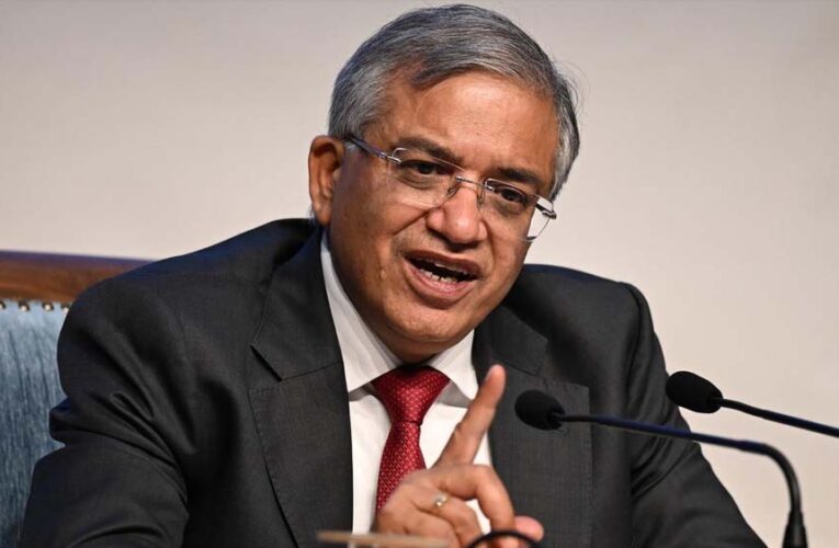 असम में SIR प्रक्रिया पूरी, अब चुनाव तारीखों का इंतजार; CEC ज्ञानेश कुमार ने EVM बदलाव पर दी जानकारी