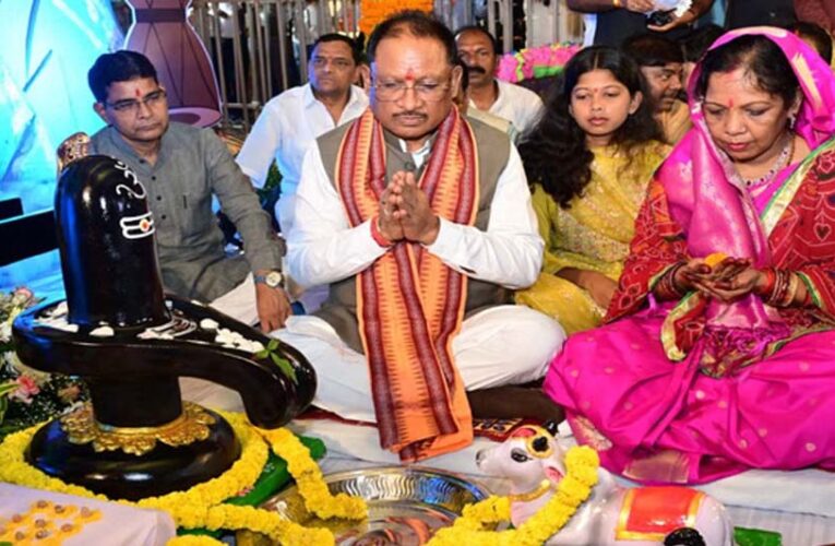 सीएम विष्णुदेव साय के जन्मदिन पर प्रदेश के सभी मंदिरों में हनुमान चालीसा का पाठ, पीएम मोदी ने दी बधाई