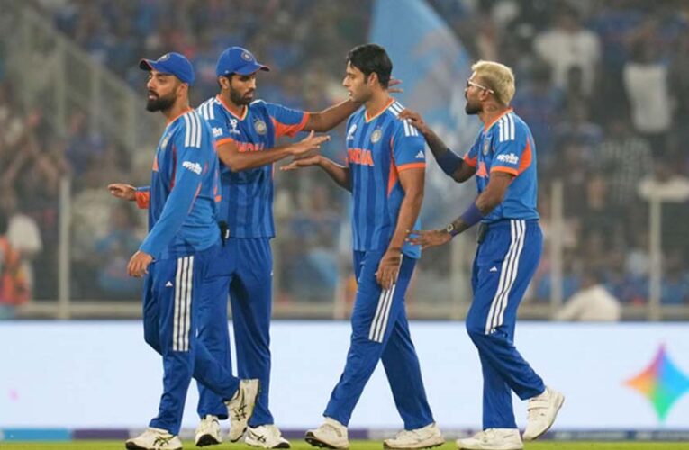 साउथ अफ्रीका से हार के बाद टीम इंडिया में बड़े बदलाव, सेमीफाइनल की राह हुई मुश्किल