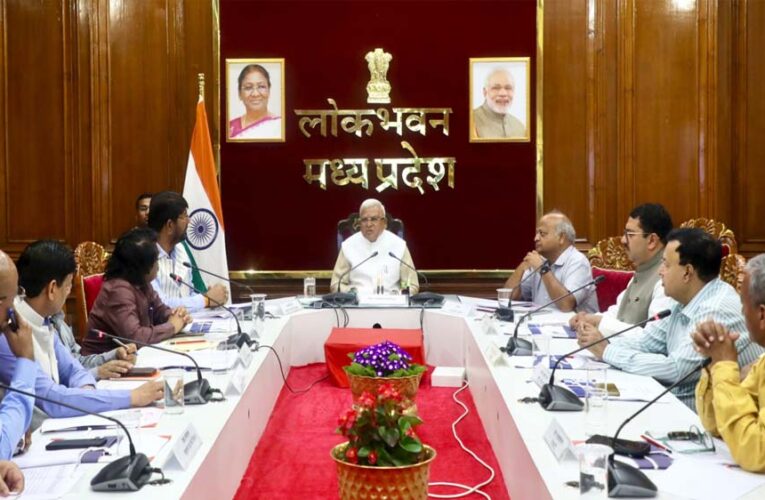 क्रियान्वयन में पारदर्शिता, तत्परता और संवेदनशीलता जरूरी : राज्यपाल  पटेल