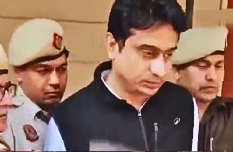 शर्टलेस प्रोटेस्ट: यूथ कांग्रेस चीफ उदय भानु चिब को 4 दिन की पुलिस रिमांड