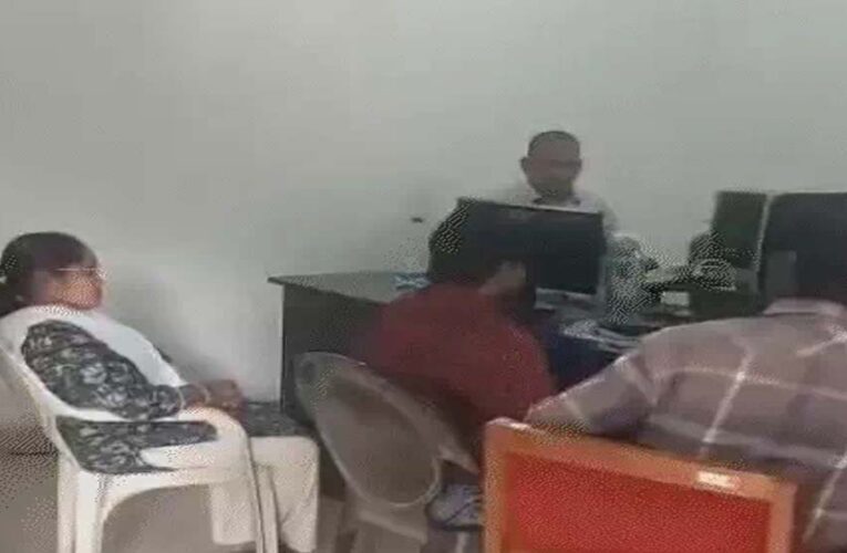 SBI महिला कैशियर ने उड़ाए 2.6 करोड़ रुपये, बैंक रिकॉर्ड में हेराफेरी कर गायब की रकम, 8 महीने बाद ACB ने पकड़ा