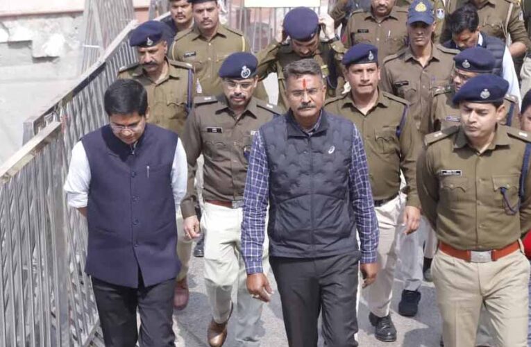 महाकाल दर्शन के बाद IPS राकेश गुप्ता ने संभाला पदभार, कहा- कानून व्यवस्था को करेंगे मजबूत