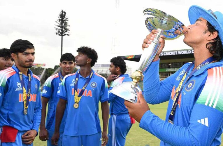 चैम्पियन टीम इंडिया को 7.5 करोड़ का इनाम, BCCI ने इंग्लैंड को हराकर अंडर-19 वर्ल्ड कप जीतने पर दिया तोहफा