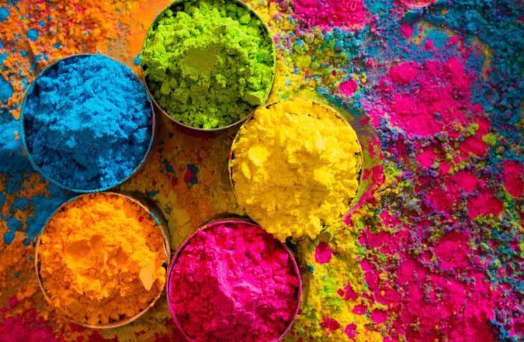 3 मार्च या 4 मार्च, कब मनाई जाएगी होली? पंडितों से जानें इस त्योहार की सही तिथि