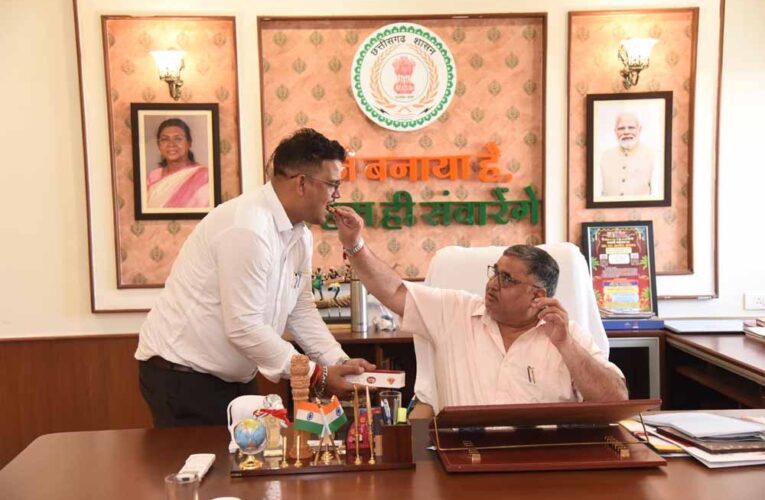 पर्यटन एवं संस्कृति मंत्री राजेश अग्रवाल के निज सहायक  कौस्तुभ पांडेय को डॉ. सी.वी. रमन विश्वविद्यालय से पीएचडी की उपाधि