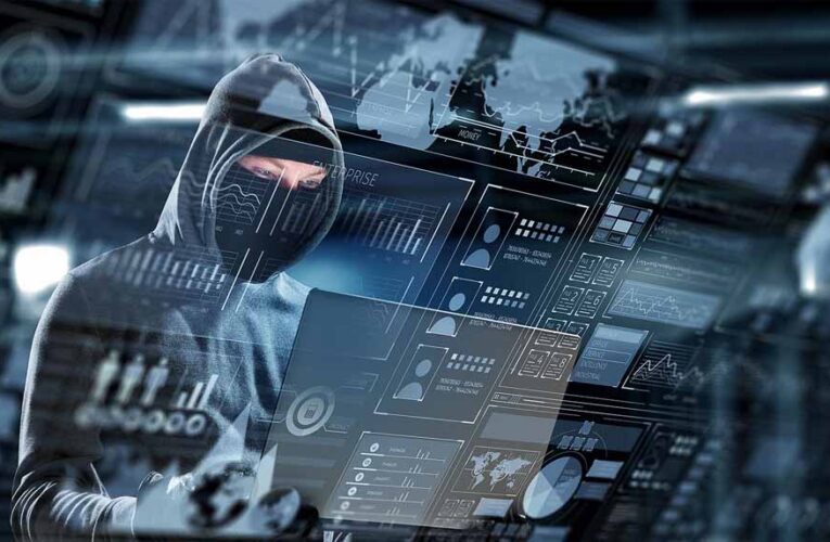 इंदौर में ‘डिजिटल अरेस्ट’ जैसा फ्रॉड! आतंकी कनेक्शन का डर दिखाकर बुजुर्गों से ठगे 1.15 करोड़